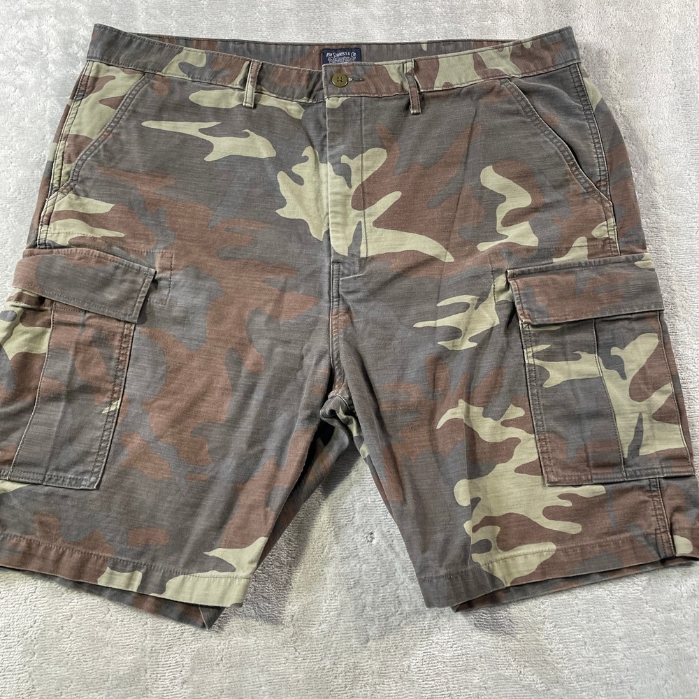 Levi Cargo Shorts Mens 42 Camo Ripstop Camouflage Pockets Outdoor Casual